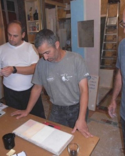 Chaux sur placo avec les Compagnons-Bâtisseurs