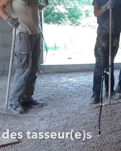 Dalle chaux-liège de 90 m2 sur 15 cm d'épaisseur en 2 jours !