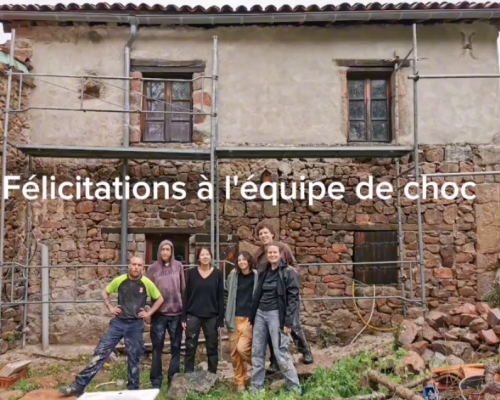 Enduit chaux sur façade en pisé à Montrottier (69)