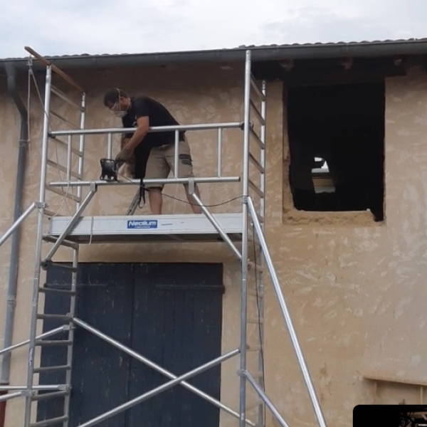 Double ouverture réalisée en 2 jours à Solaize dans un mur en pisé